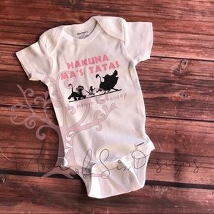 Girls Hakuna Ma’s Tatas Onesie 0-3 months